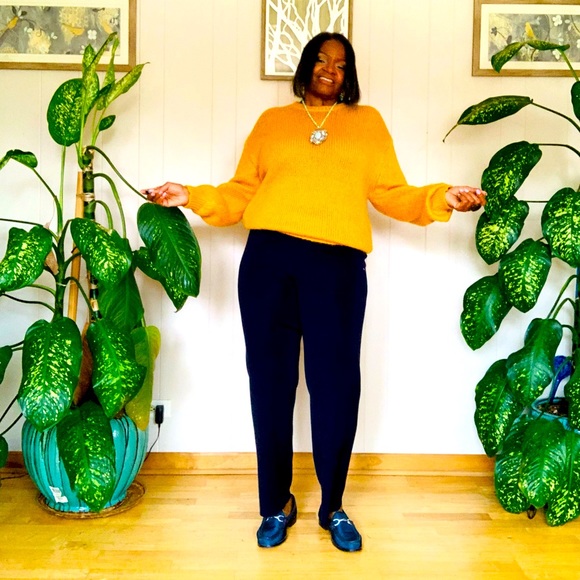 ✨ Free Press✨ Gold Oversized Round Rib-Knit Neckline Sweater W/Bishop Sl… - Picture 9 of 11